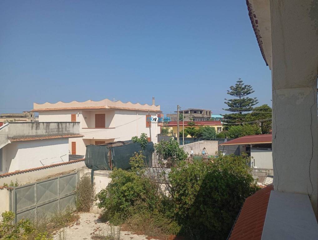 casa indipendente in vendita a Castel Volturno