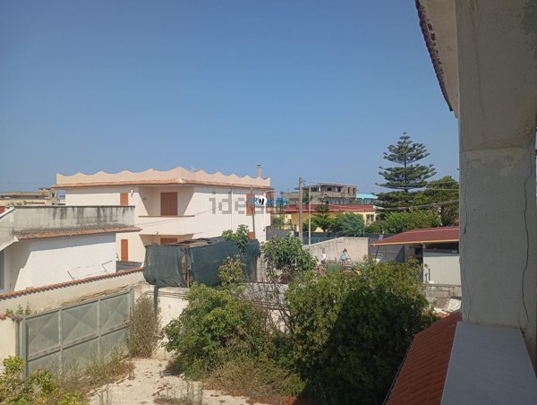 casa indipendente in vendita a Castel Volturno in zona Le Morelle