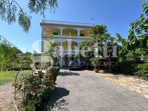 appartamento in vendita a Castel Volturno in zona Le Morelle