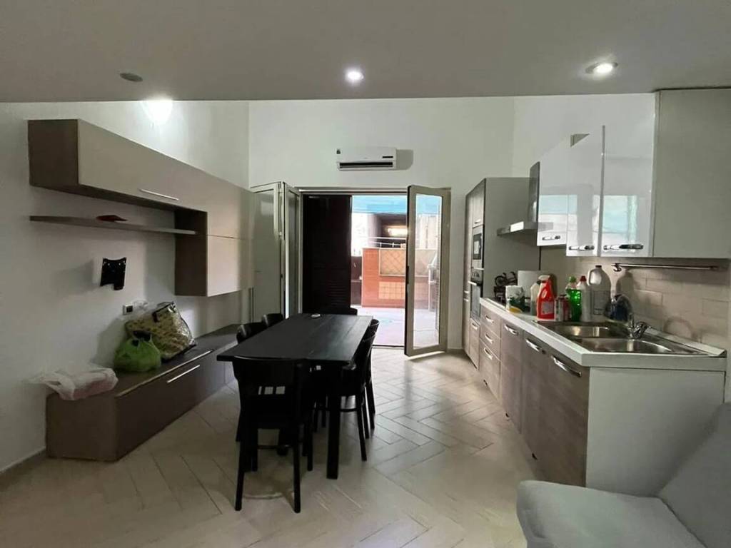 appartamento in vendita a Castel Volturno in zona Villaggio Coppola