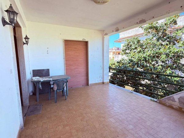casa indipendente in vendita a Castel Volturno
