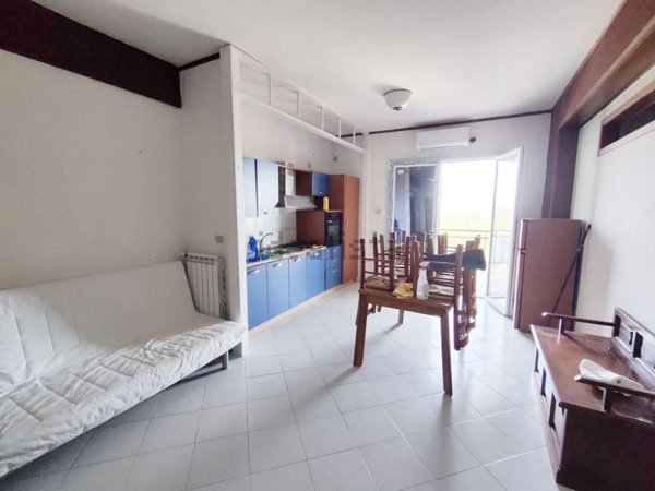 appartamento in vendita a Castel Volturno in zona Villaggio Coppola