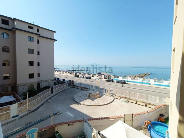 appartamento in vendita a Castel Volturno in zona Villaggio Coppola