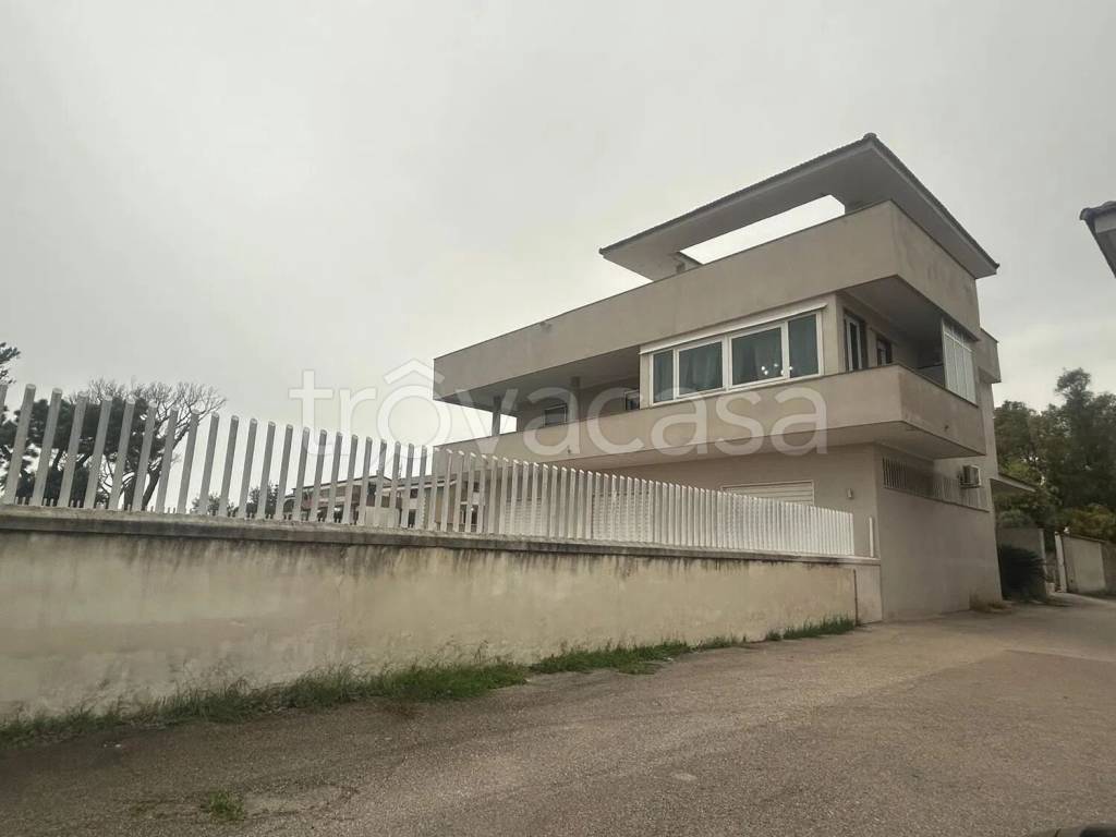 casa indipendente in vendita a Castel Volturno