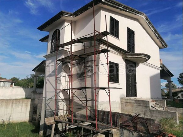 terreno edificabile in vendita a Castel Volturno