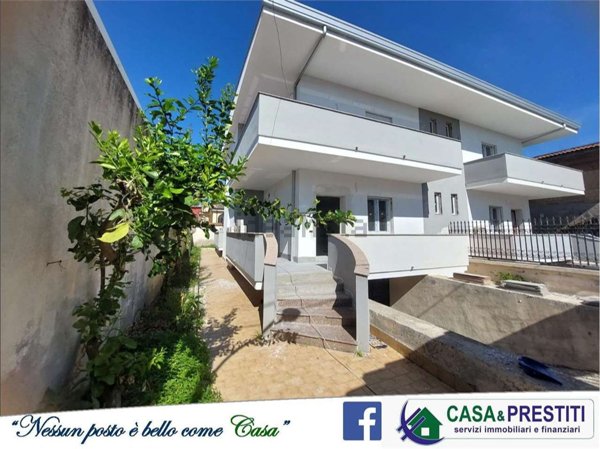 casa indipendente in vendita a Castel Volturno in zona Villaggio Coppola