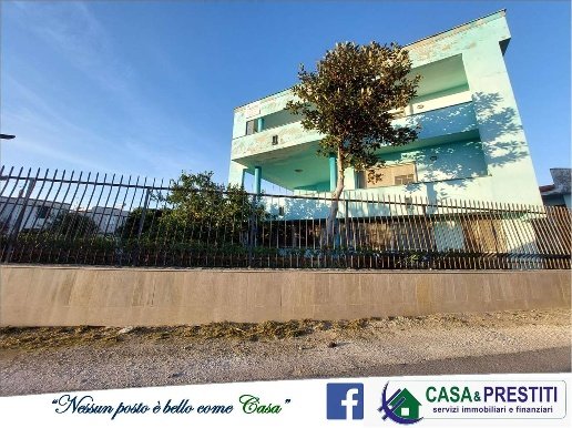 casa indipendente in vendita a Castel Volturno