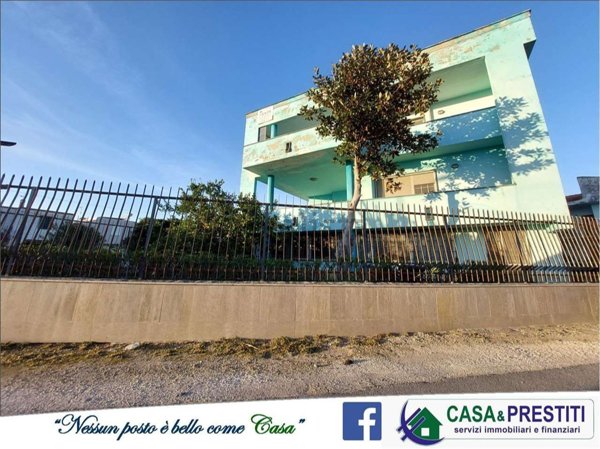 casa indipendente in vendita a Castel Volturno