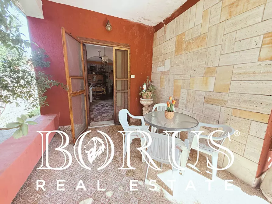 casa indipendente in vendita a Castel Volturno