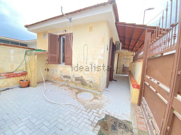 appartamento in vendita a Castel Volturno in zona Ischitella