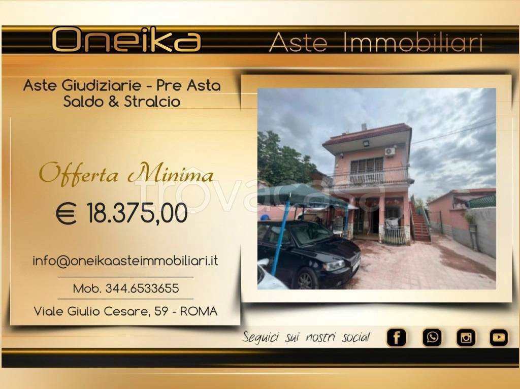 casa indipendente in vendita a Castel Volturno