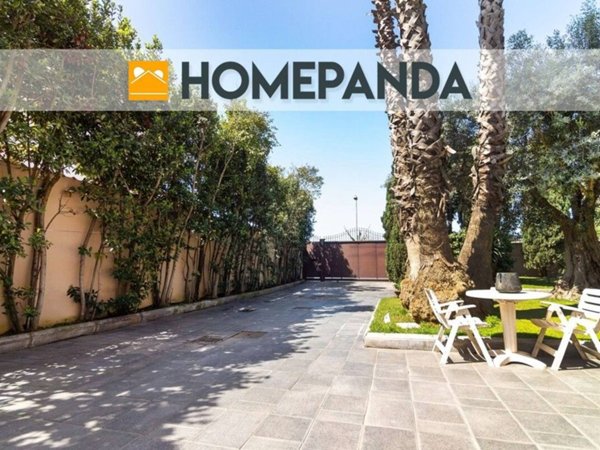 casa indipendente in vendita a Castel Volturno