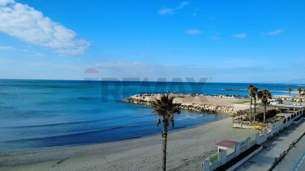 appartamento in vendita a Castel Volturno in zona Villaggio Coppola