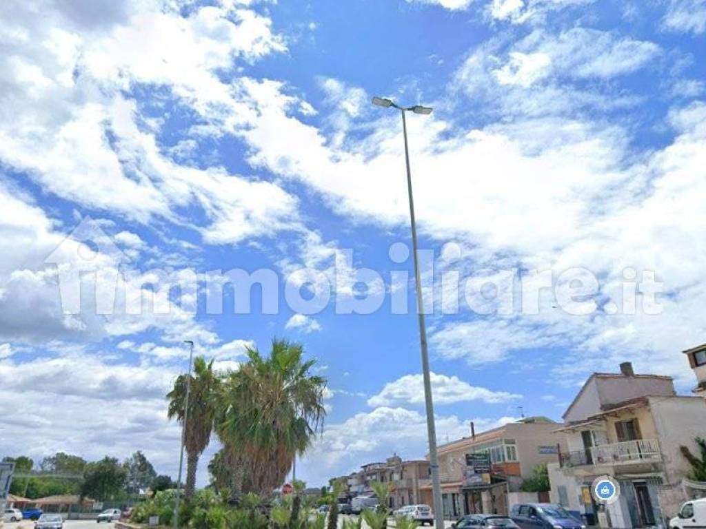 casa indipendente in vendita a Castel Volturno