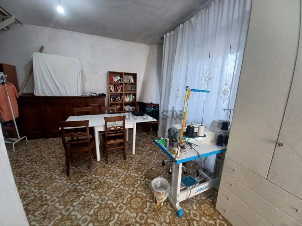 casa indipendente in vendita a Castel Volturno