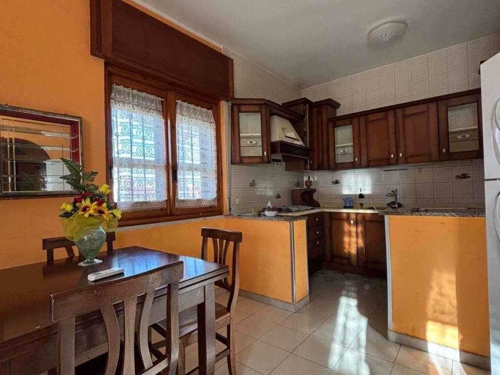 casa indipendente in vendita a Castel Volturno