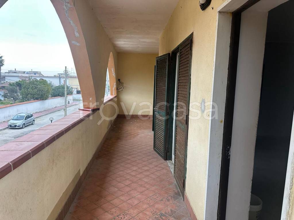 appartamento in vendita a Castel Volturno in zona Ischitella