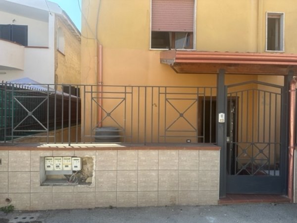 appartamento in vendita a Castel Volturno in zona Ischitella