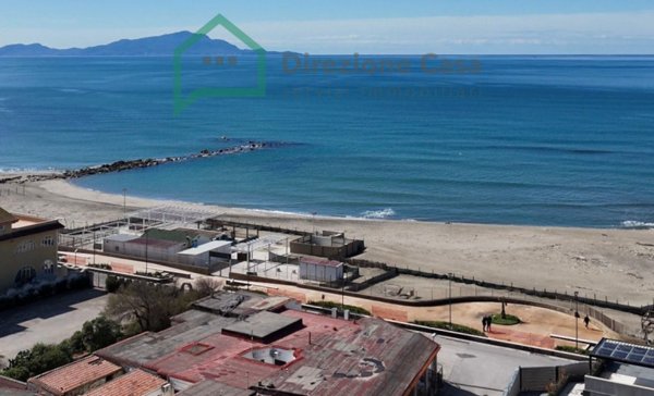 appartamento in vendita a Castel Volturno in zona Villaggio Coppola