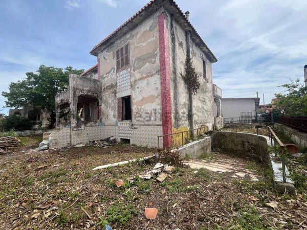 casa indipendente in vendita a Castel Volturno