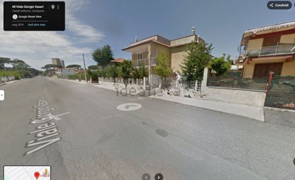 casa indipendente in vendita a Castel Volturno