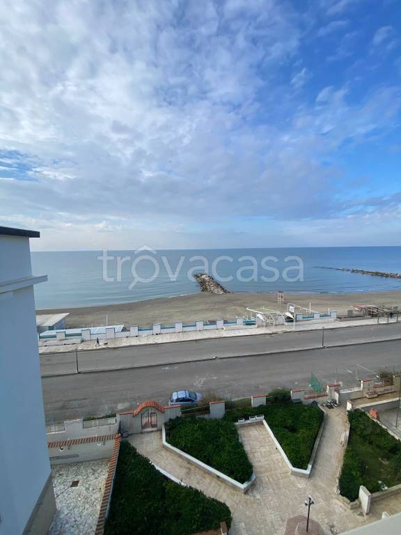 appartamento in vendita a Castel Volturno in zona Villaggio Coppola