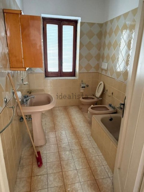 casa indipendente in vendita a Castel Volturno