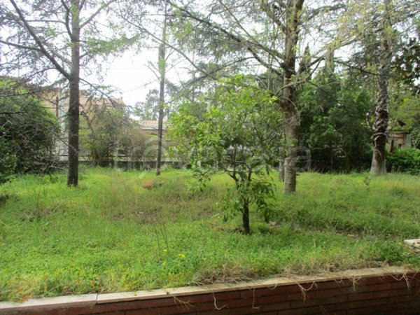 casa indipendente in vendita a Castel Volturno
