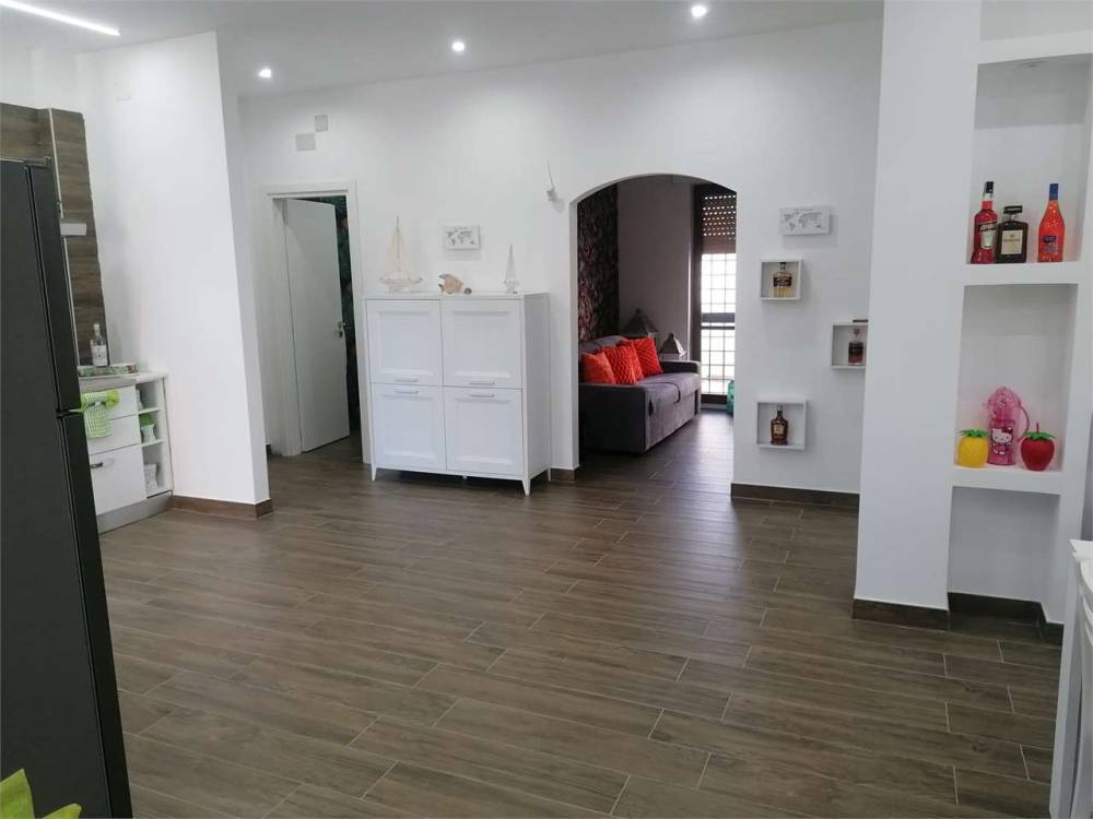 casa indipendente in vendita a Castel Volturno