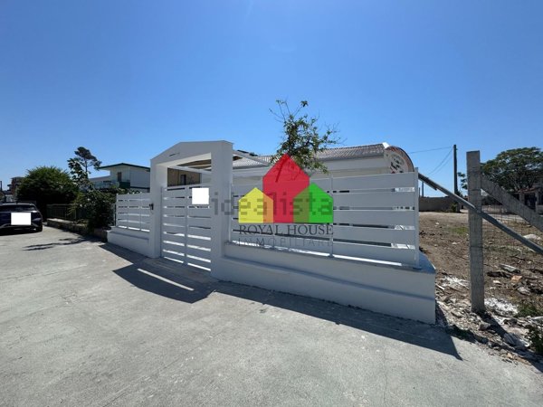 appartamento in vendita a Castel Volturno in zona Villaggio Coppola