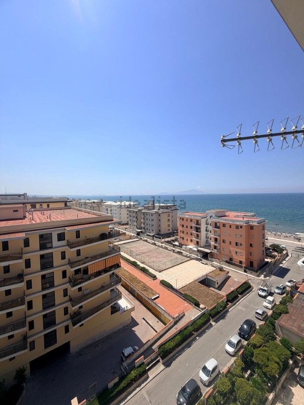 appartamento in vendita a Castel Volturno in zona Villaggio Coppola