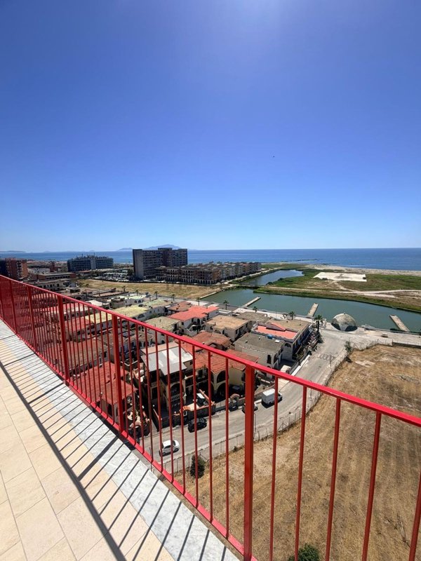 appartamento in vendita a Castel Volturno in zona Villaggio Coppola