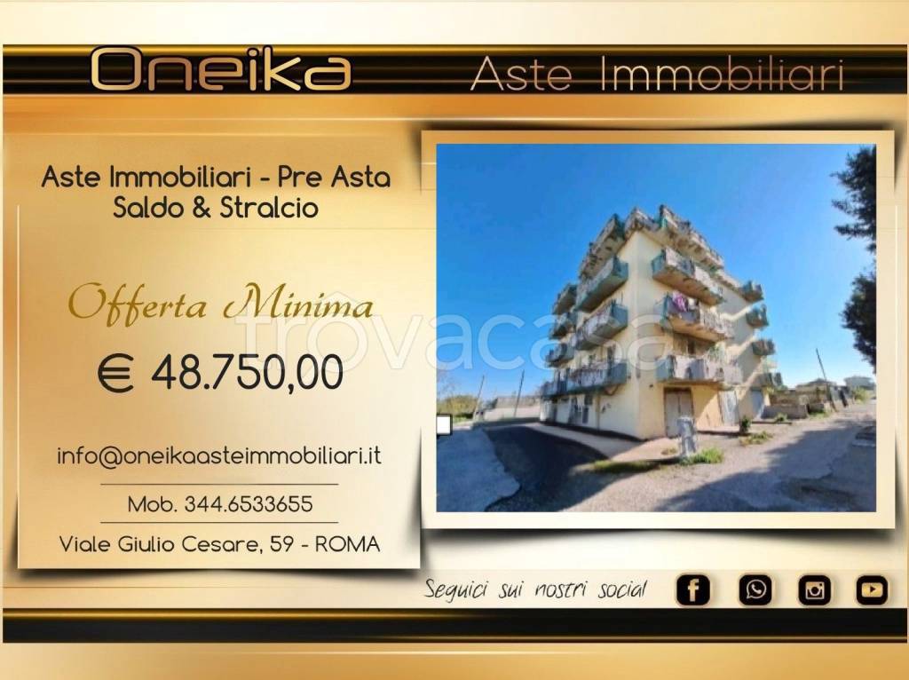 appartamento in vendita a Castel Volturno in zona Villaggio Coppola