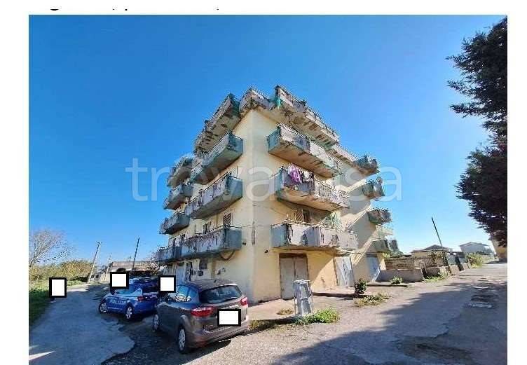 appartamento in vendita a Castel Volturno in zona Villaggio Coppola