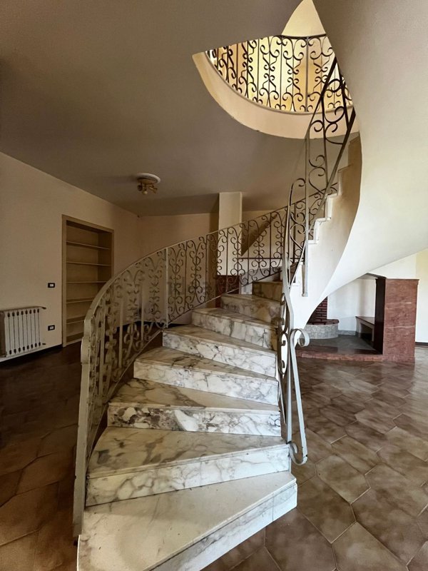 casa indipendente in vendita a Castel Volturno in zona Ischitella
