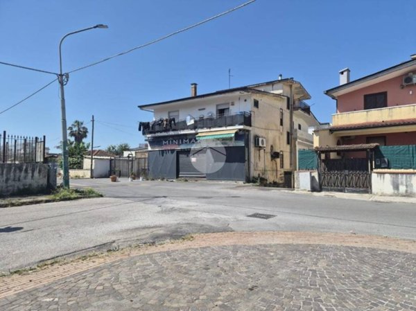 appartamento in vendita a Castel Volturno in zona Ischitella