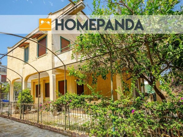 casa indipendente in vendita a Castel Volturno in zona Pineta Grande