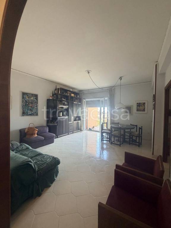 appartamento in vendita a Castel Volturno in zona Villaggio Coppola