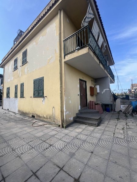 casa indipendente in vendita a Castel Volturno in zona Pineta Grande