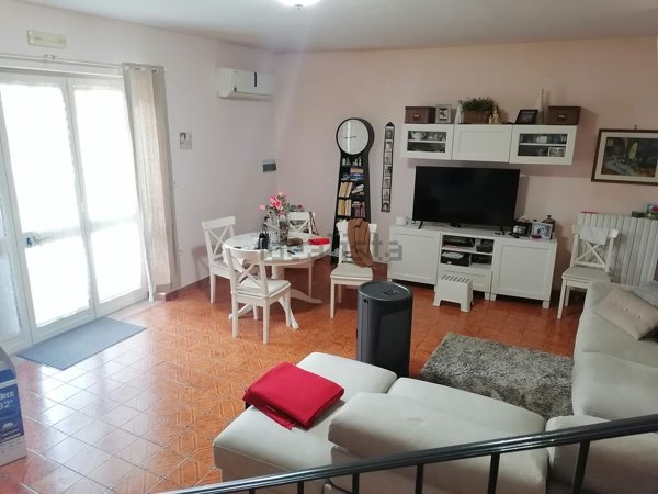casa indipendente in vendita a Castel Volturno in zona Villaggio Coppola