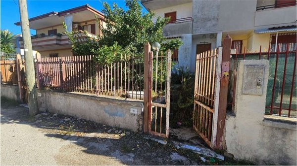 appartamento in vendita a Castel Volturno in zona Villaggio Coppola