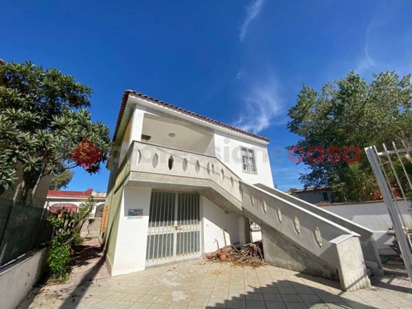 casa indipendente in vendita a Castel Volturno in zona Le Morelle
