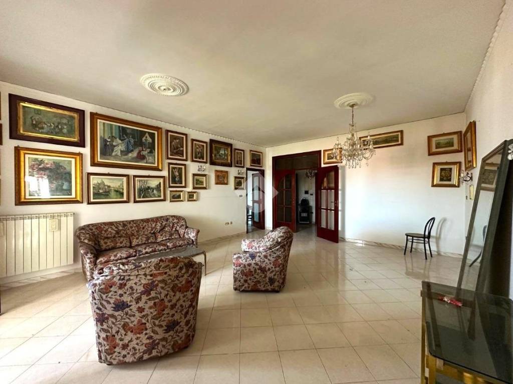 appartamento in vendita a Castel Volturno in zona Villaggio Coppola