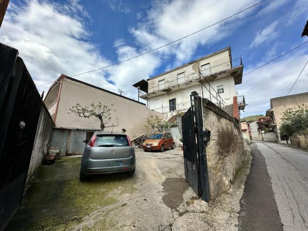casa indipendente in vendita a Cervino