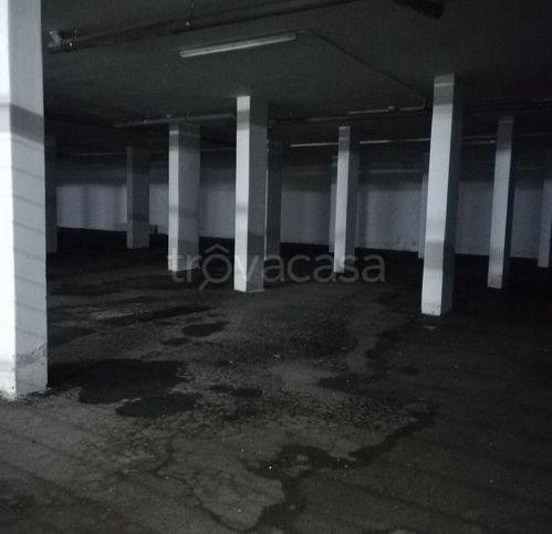 negozio in vendita a Cesa