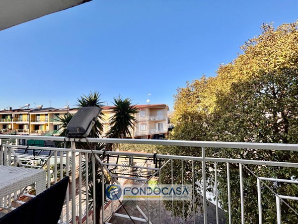 casa indipendente in vendita a Cesa