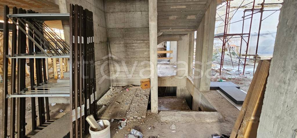 appartamento in vendita a Cesa