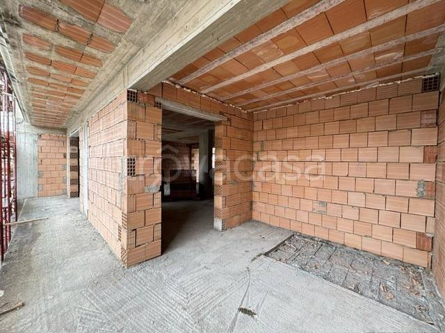 appartamento in vendita a Cesa