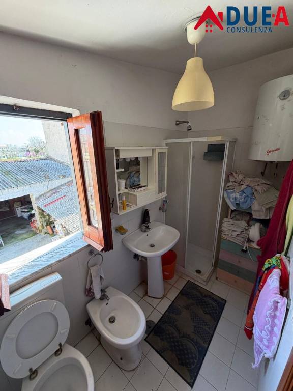 casa indipendente in vendita a Cesa