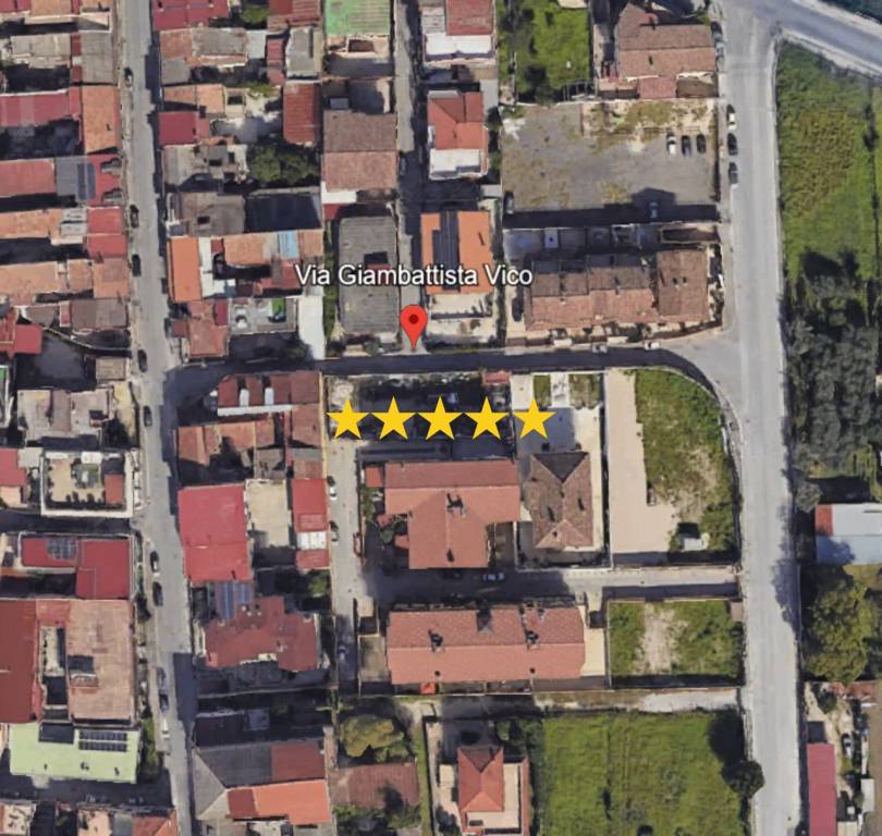 casa indipendente in vendita a Cesa